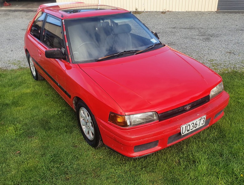 1989 Mazda Familia Gen 6 BG GT X Classicregister